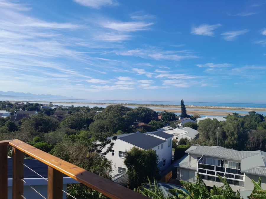 4 Bedroom Property for Sale in Poortjies Western Cape